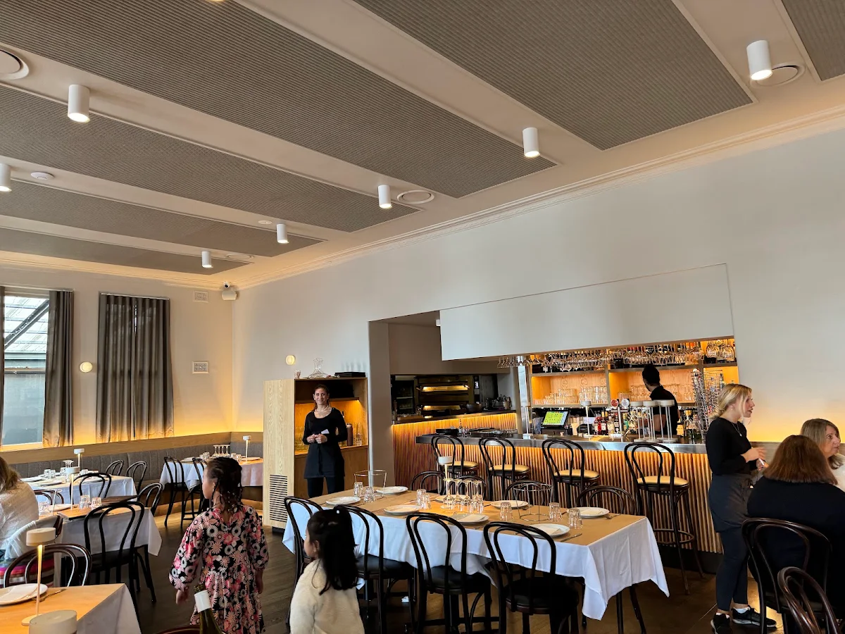 Vibe, Little Sicily Ristorante