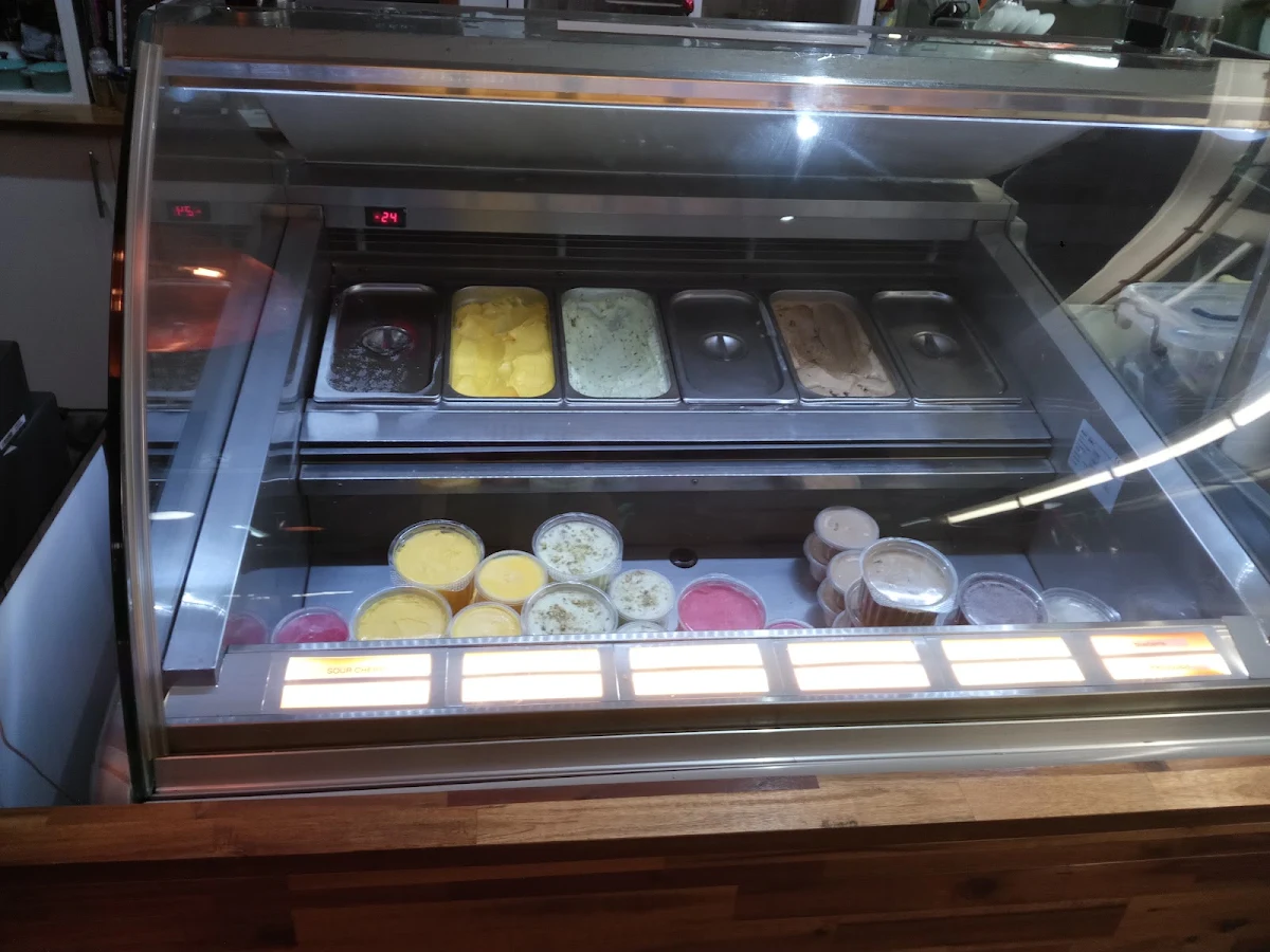 Vibe, Bastani