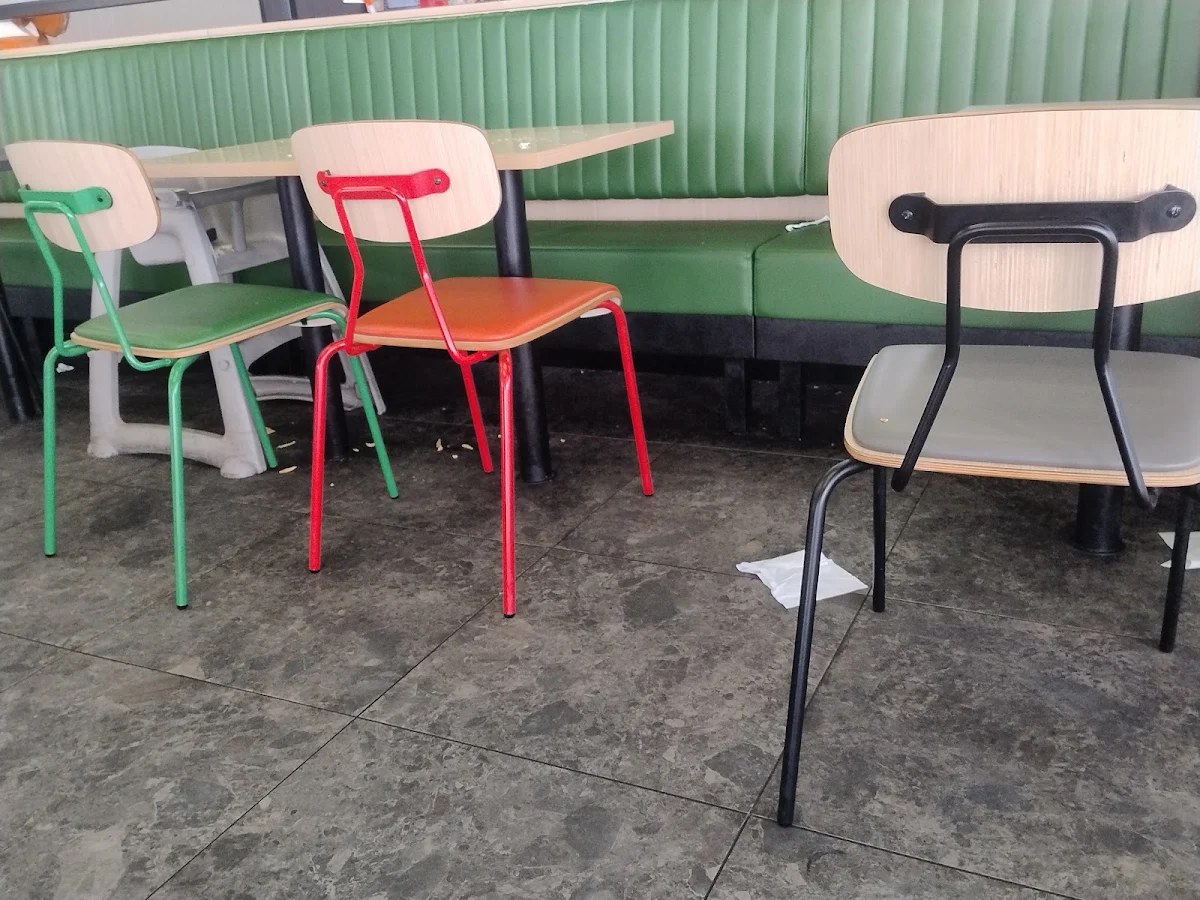 Vibe, Hungry Jack's Burgers Rocklea