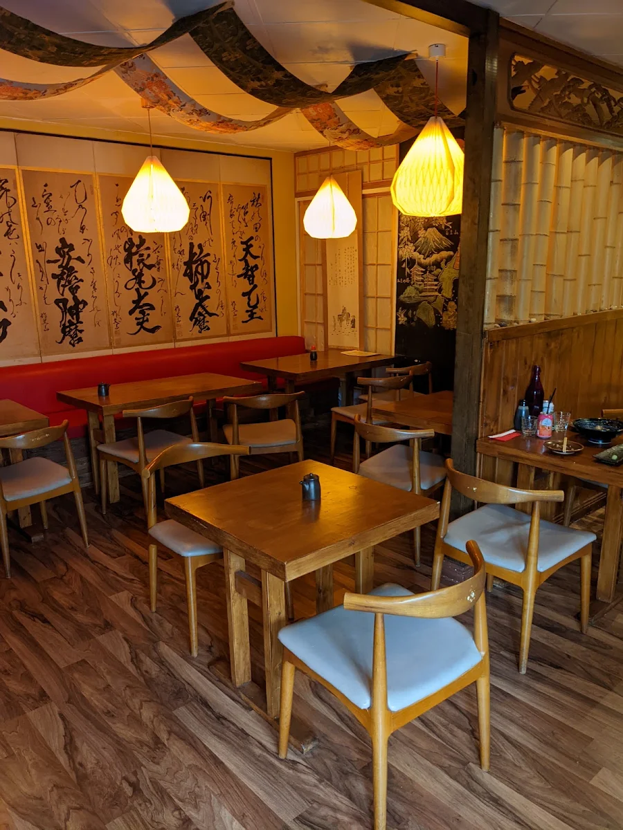 Vibe, Sakura Sushi Japanese Restaurant