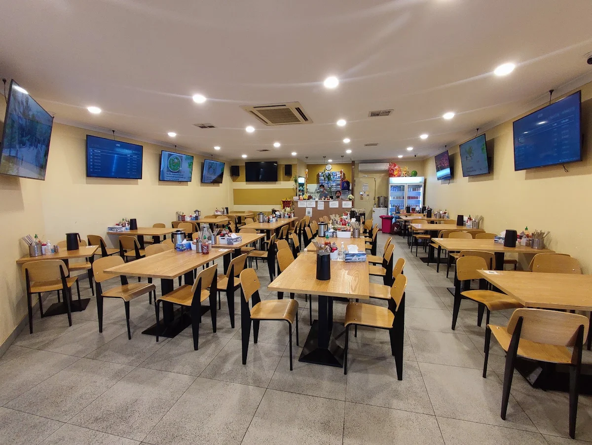 Phở Phong cover