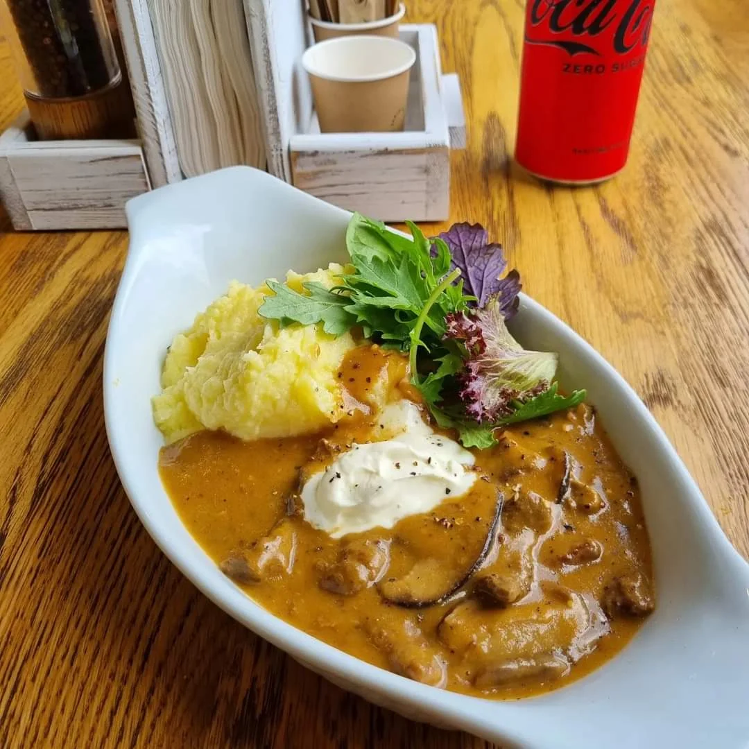 Food & drink, Caramel Cafe