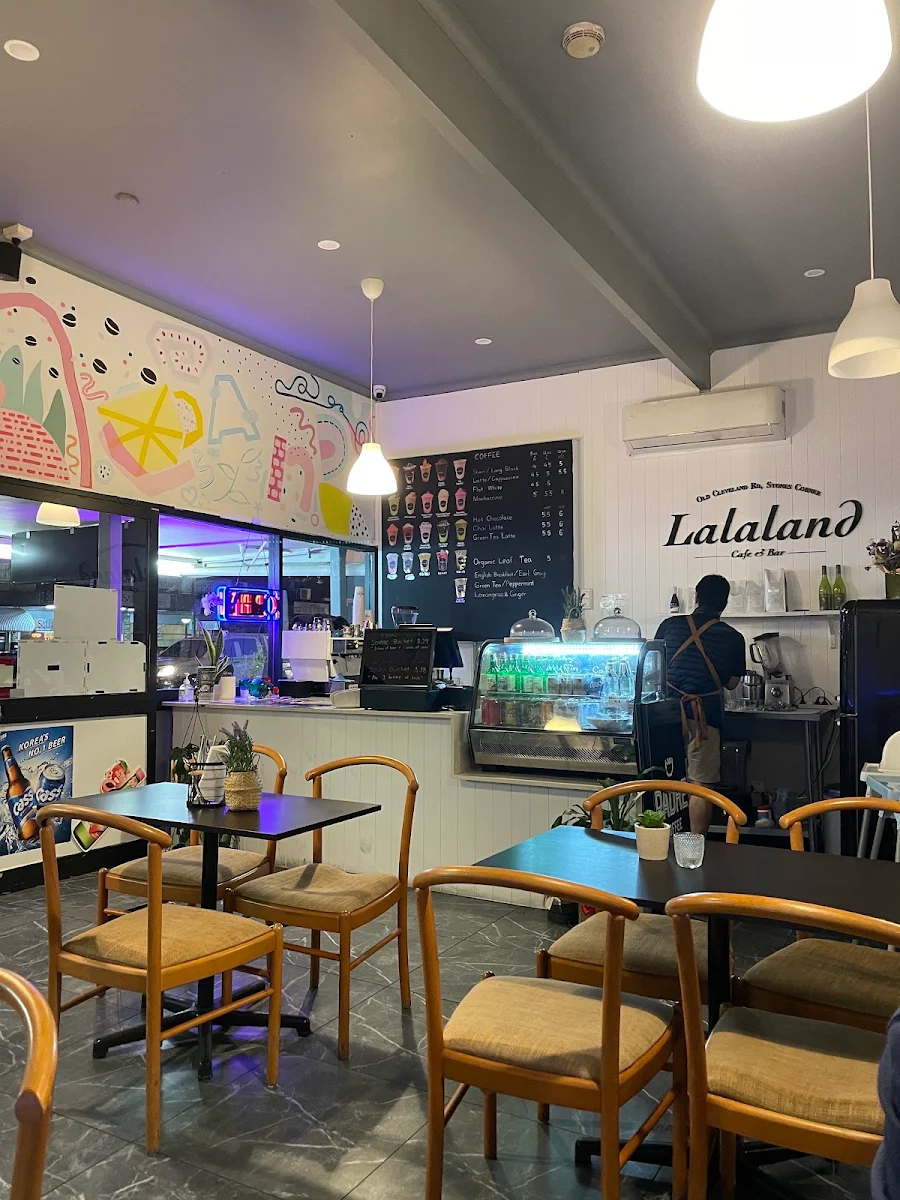 Vibe, Lalaland Cafe and Korean Restaurant