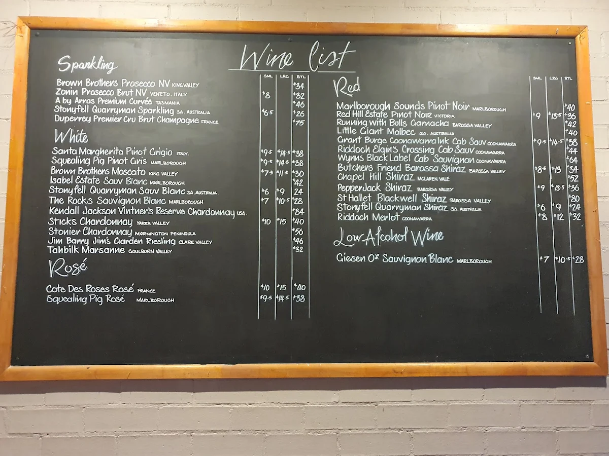 Menu, Alderley Arms Hotel