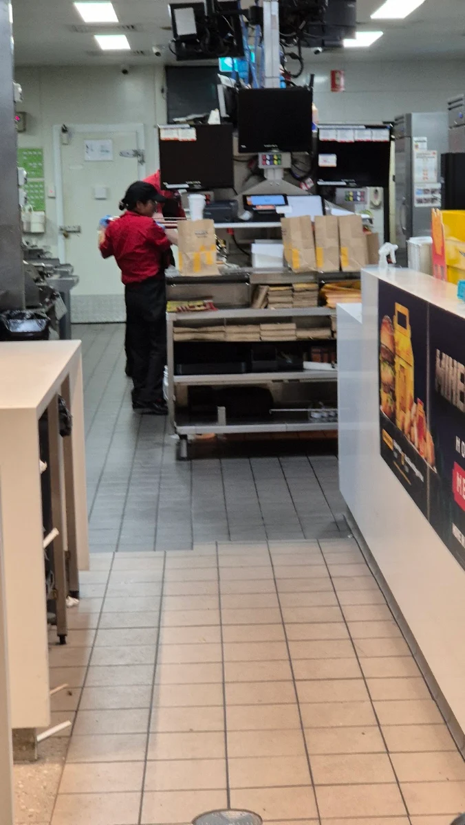 Vibe, McDonald's Esperance