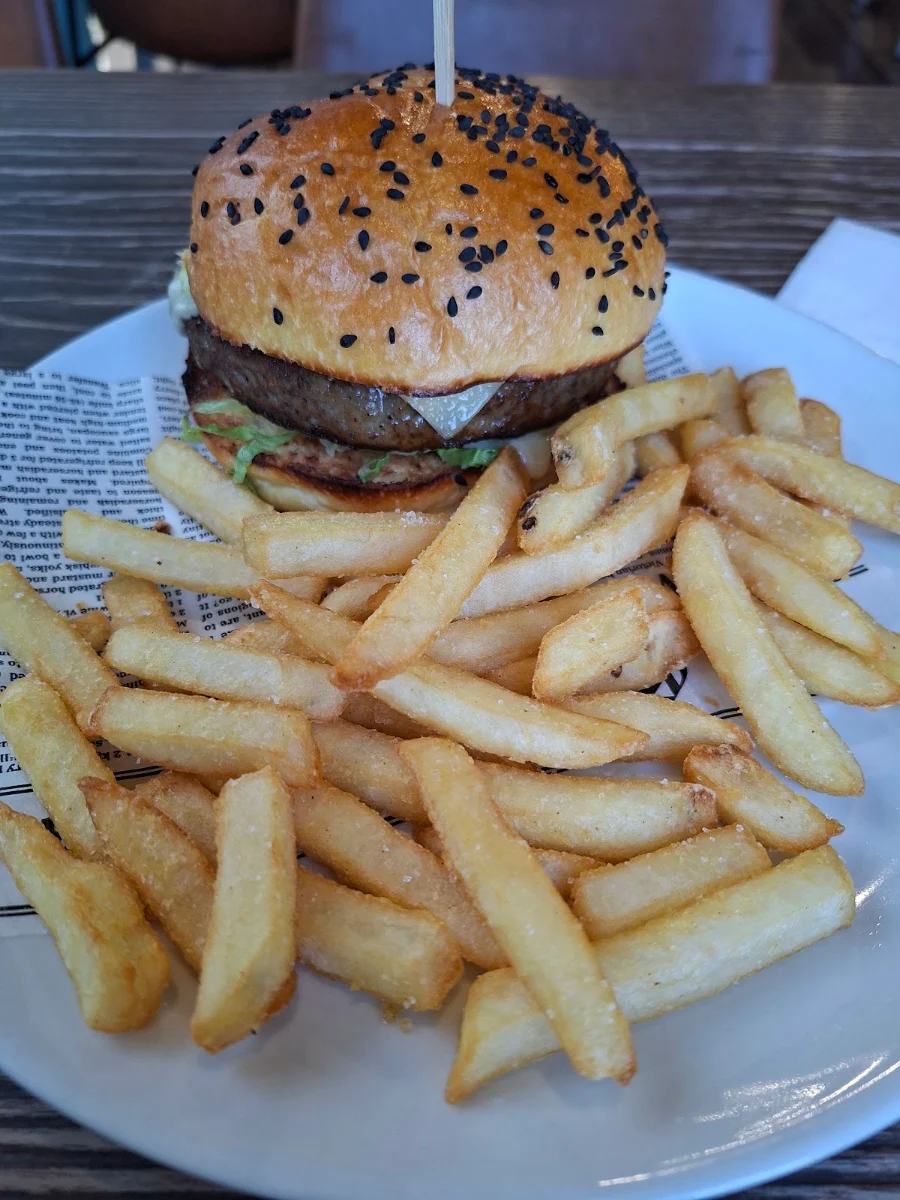 Food & drink, Cascades Cafe