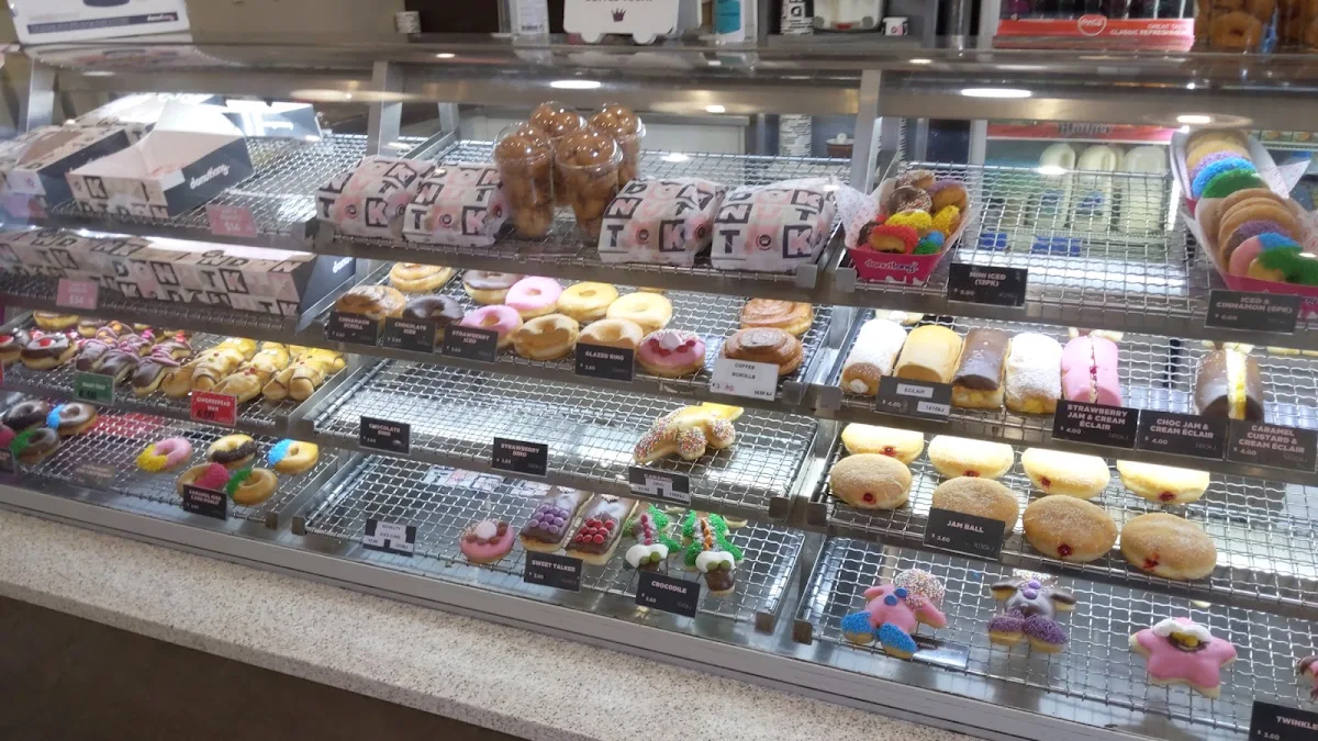 Vibe, Donut King Sunland