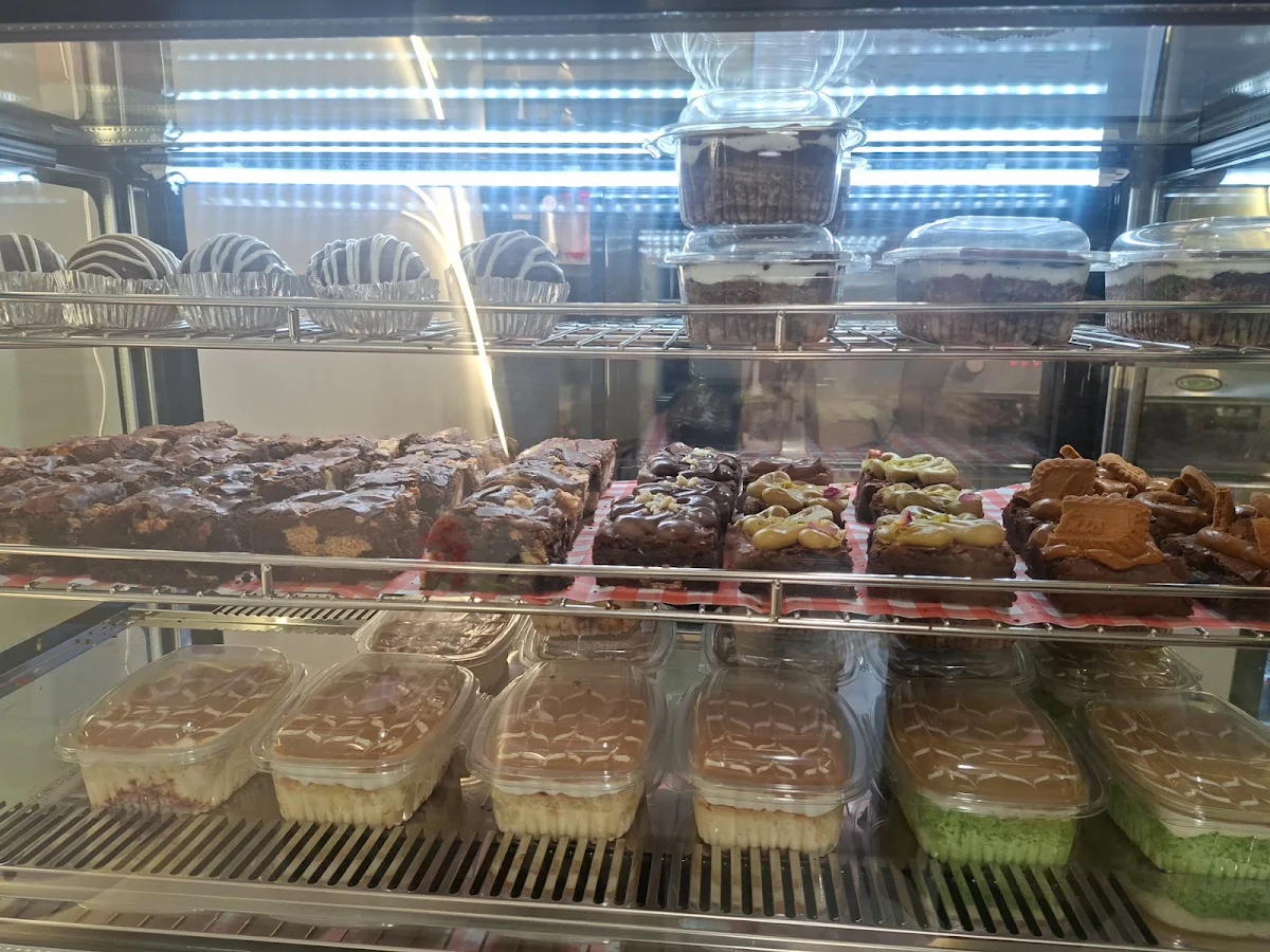 Vibe, Loaded Desserts
