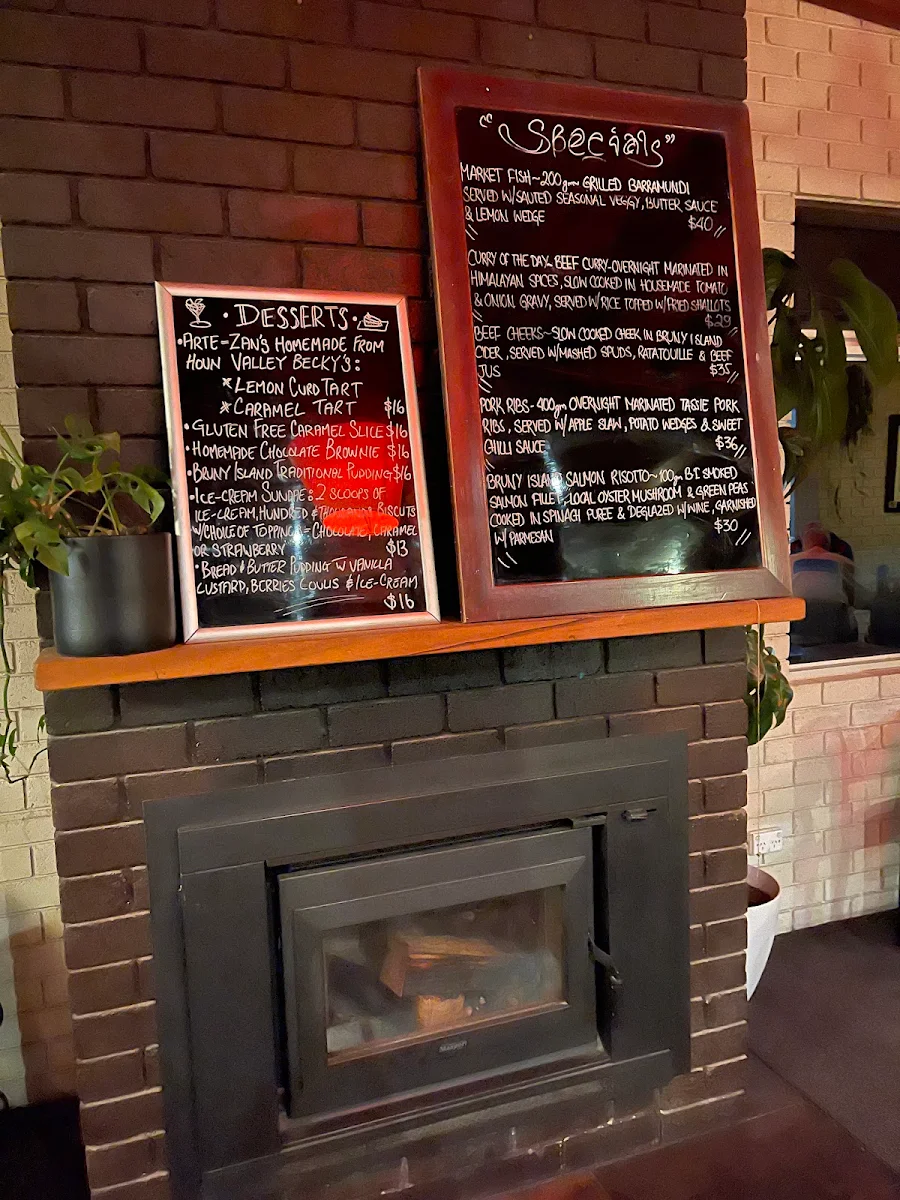 Menu, Hotel Bruny