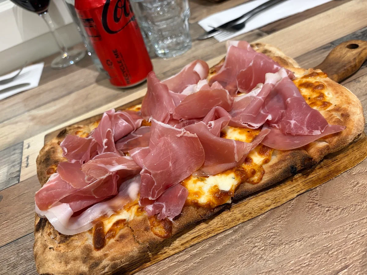 Food & drink, Cellos Pizzeria