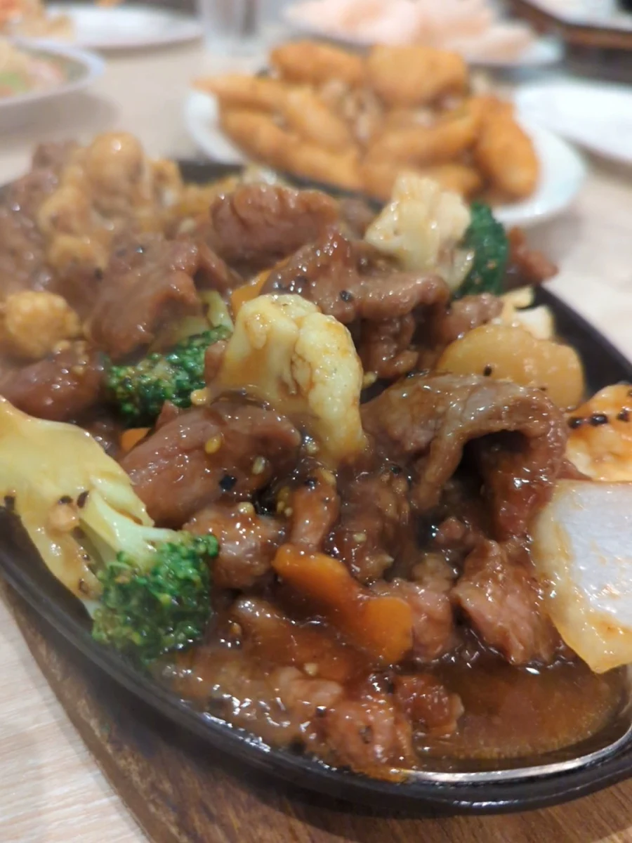 Food & drink, Ming Dynasty Restaurant