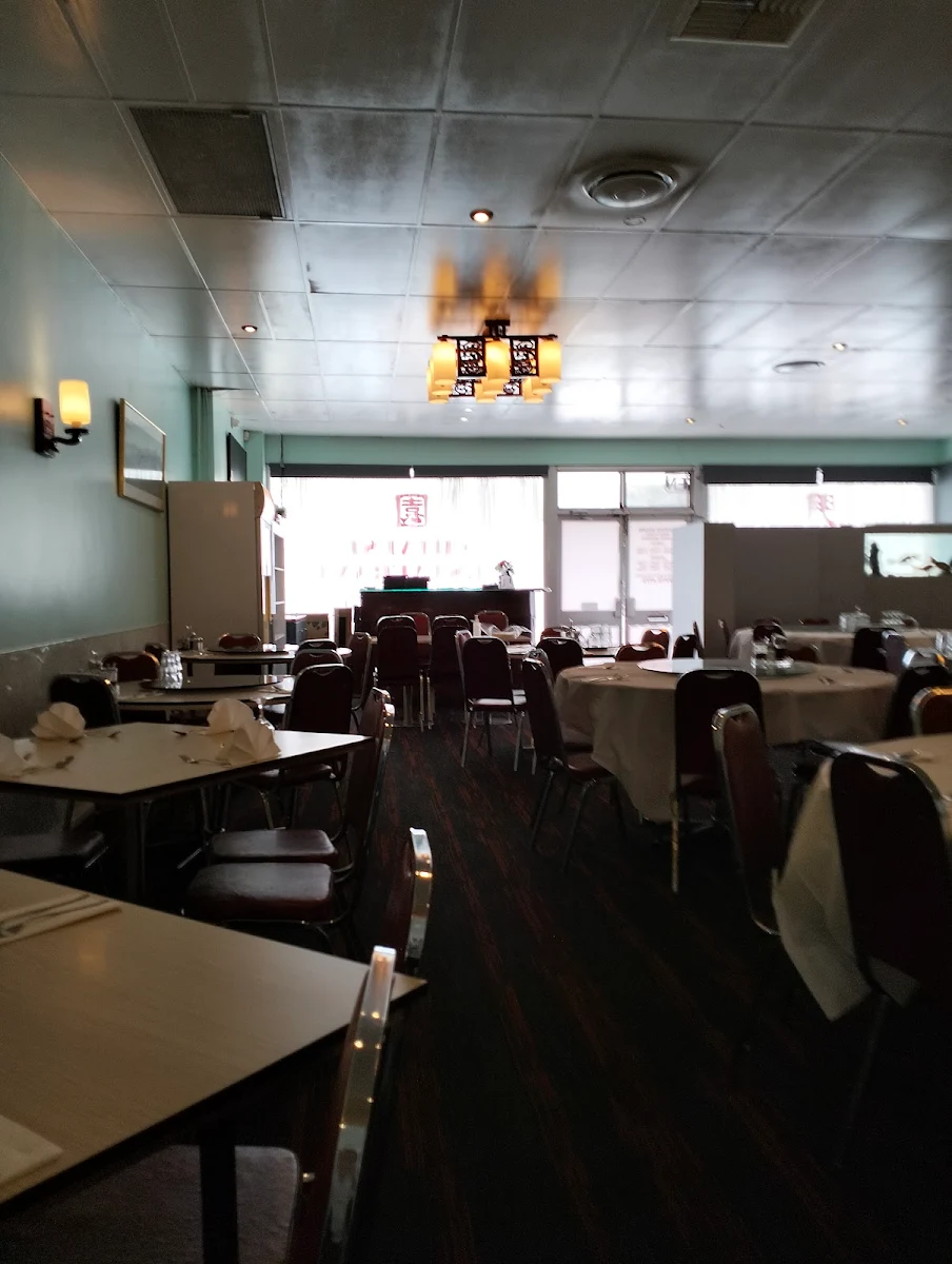 Vibe, Ming Dynasty Restaurant