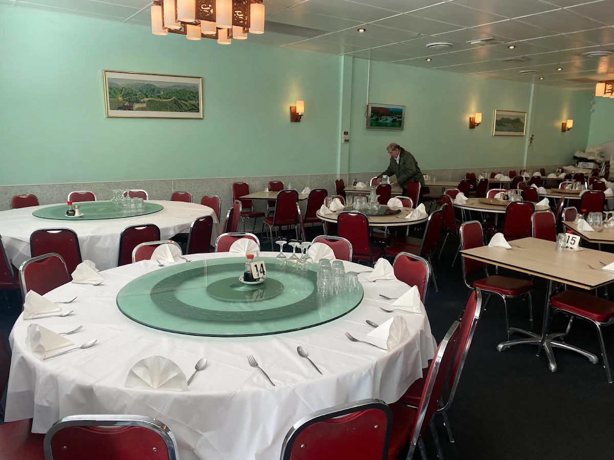 Vibe, Ming Dynasty Restaurant