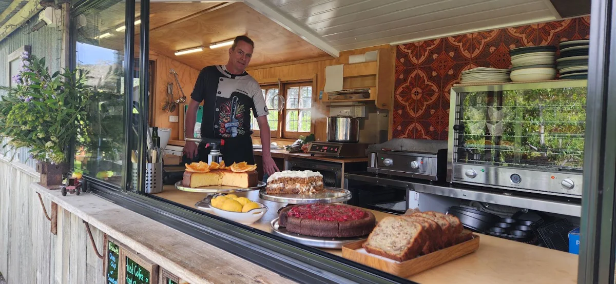 Vibe, The Pickers Pantry