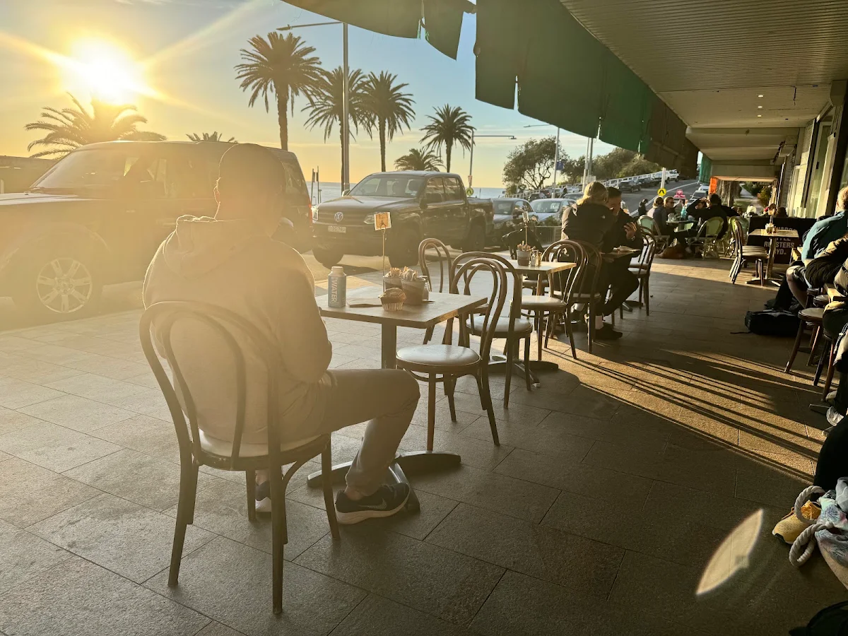Vibe, The Bogey Hole Cafe