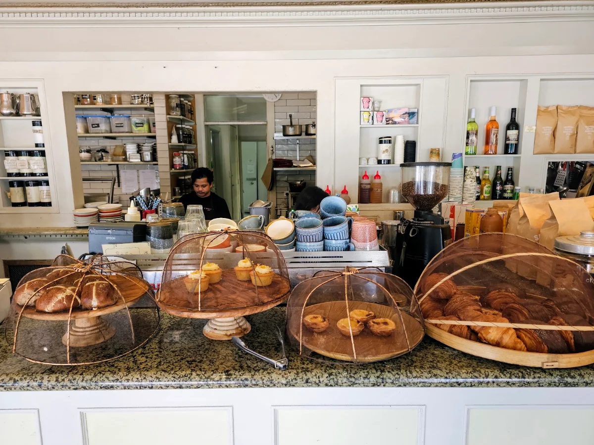 Vibe, The Bogey Hole Cafe