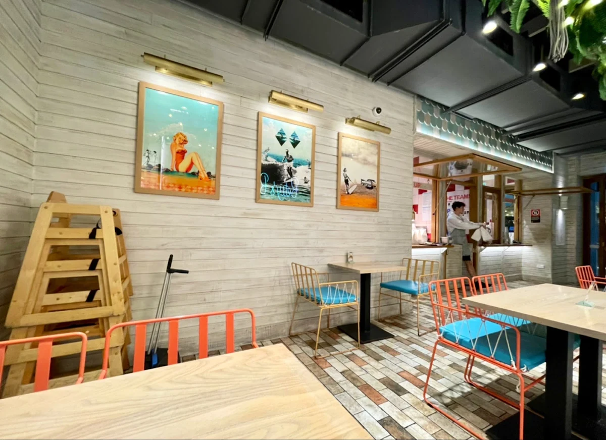 Vibe, Betty's Burgers