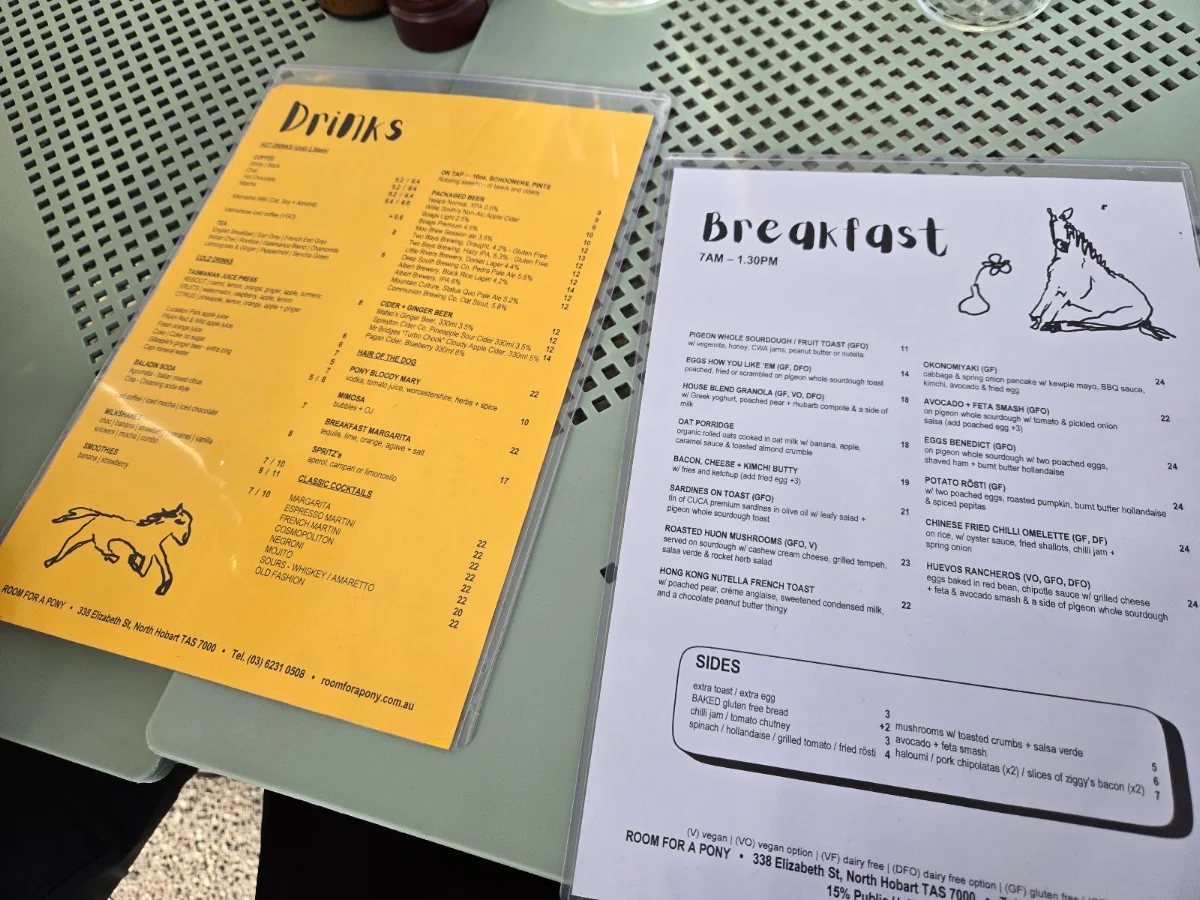 Menu, Room For A Pony