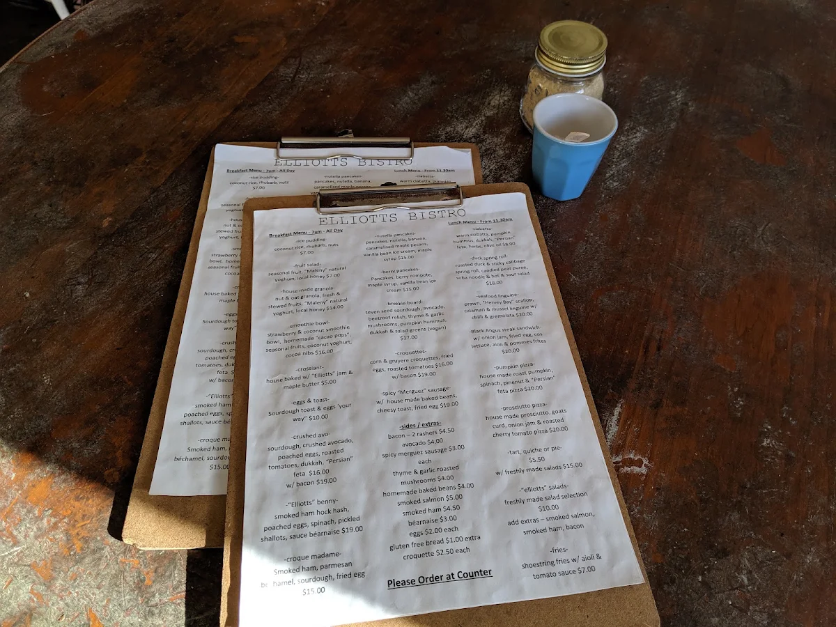 Menu, Elliott's Bistro