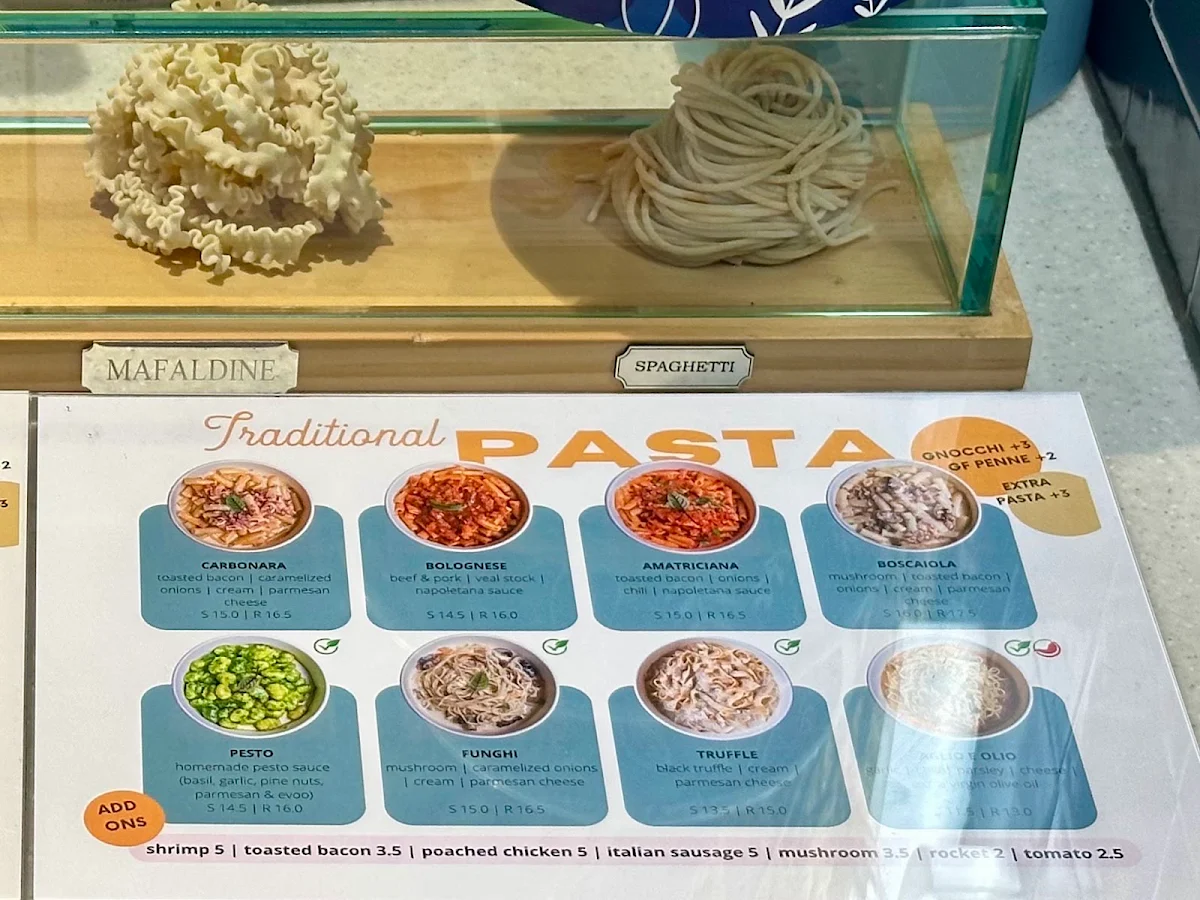 Menu, Spago The Galeries