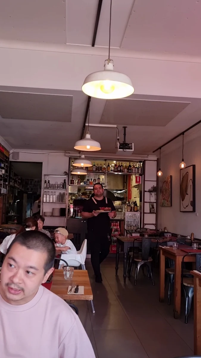 Vibe, 🍕48h Pizza e Gnocchi Bar - Italian Restaurant in South Yarra