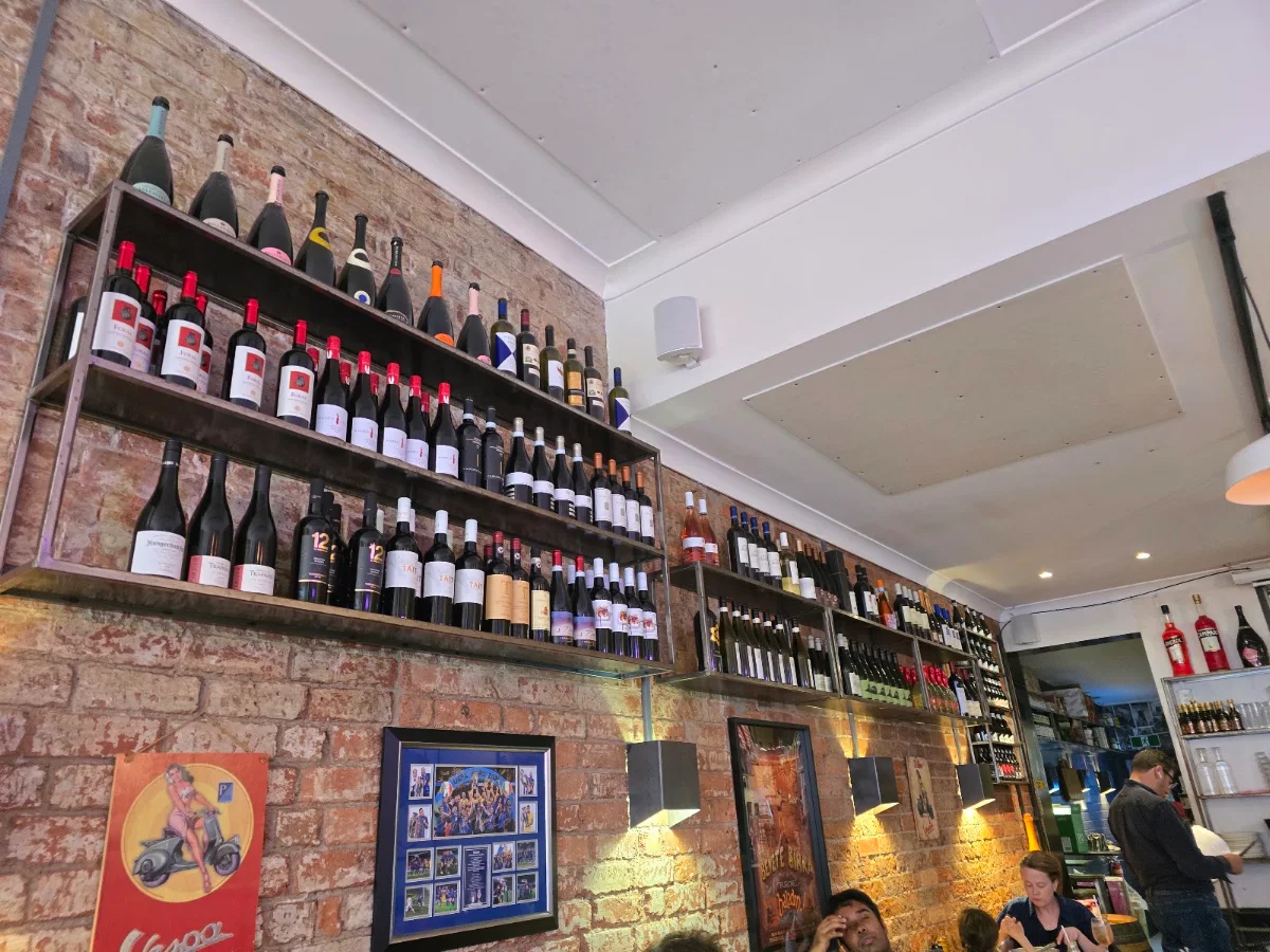 Vibe, 🍕48h Pizza e Gnocchi Bar - Italian Restaurant in South Yarra