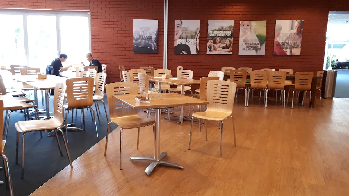 Vibe, Crossway Cafe