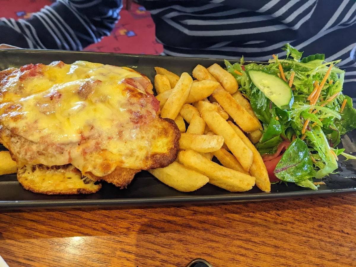 Food & drink, Central Hotel