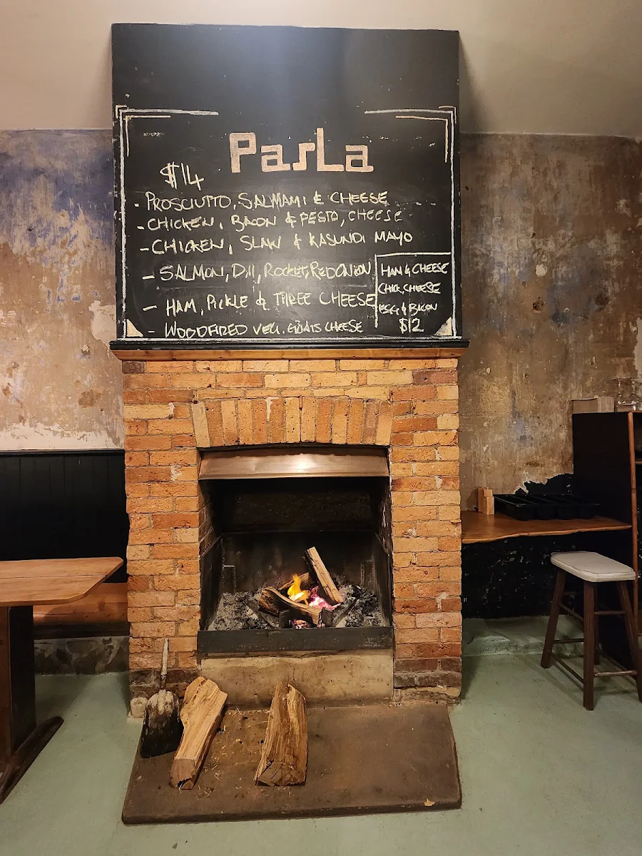 Menu, Parla