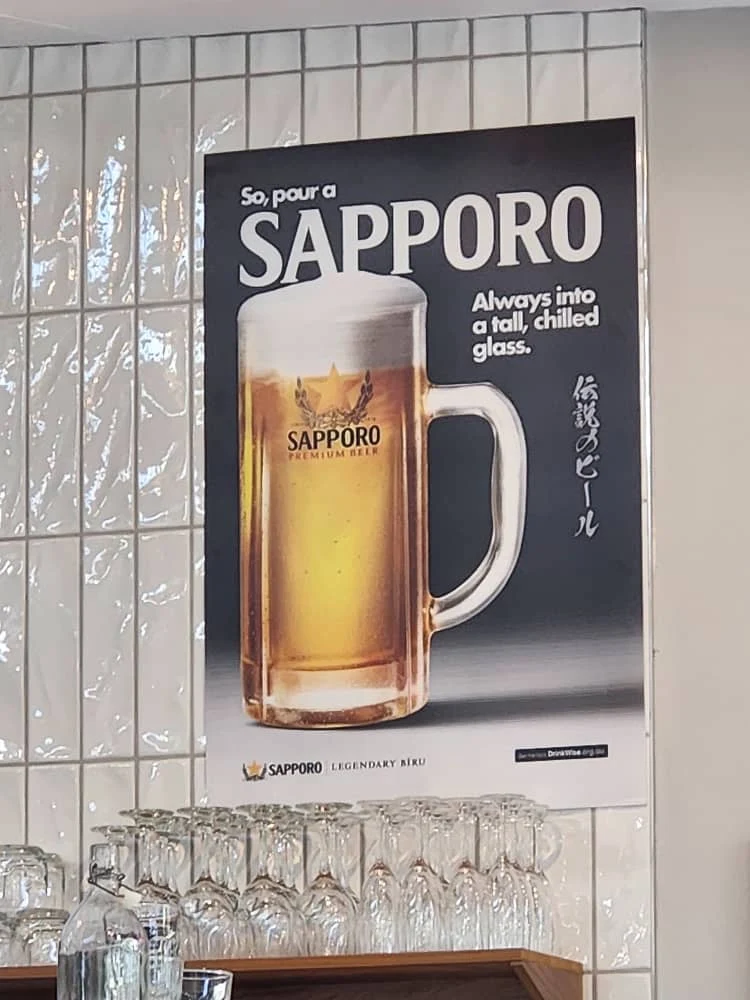 Menu, HR Cafe & Bar