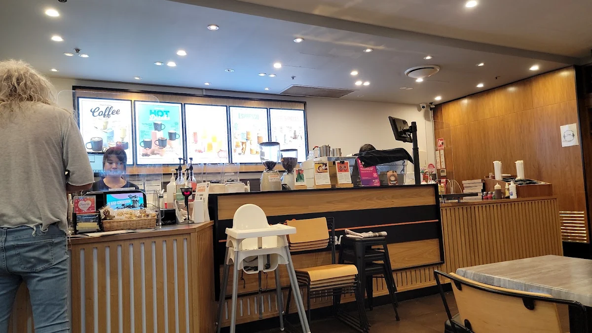 Vibe, Gloria Jean's Sydney Central Plaza