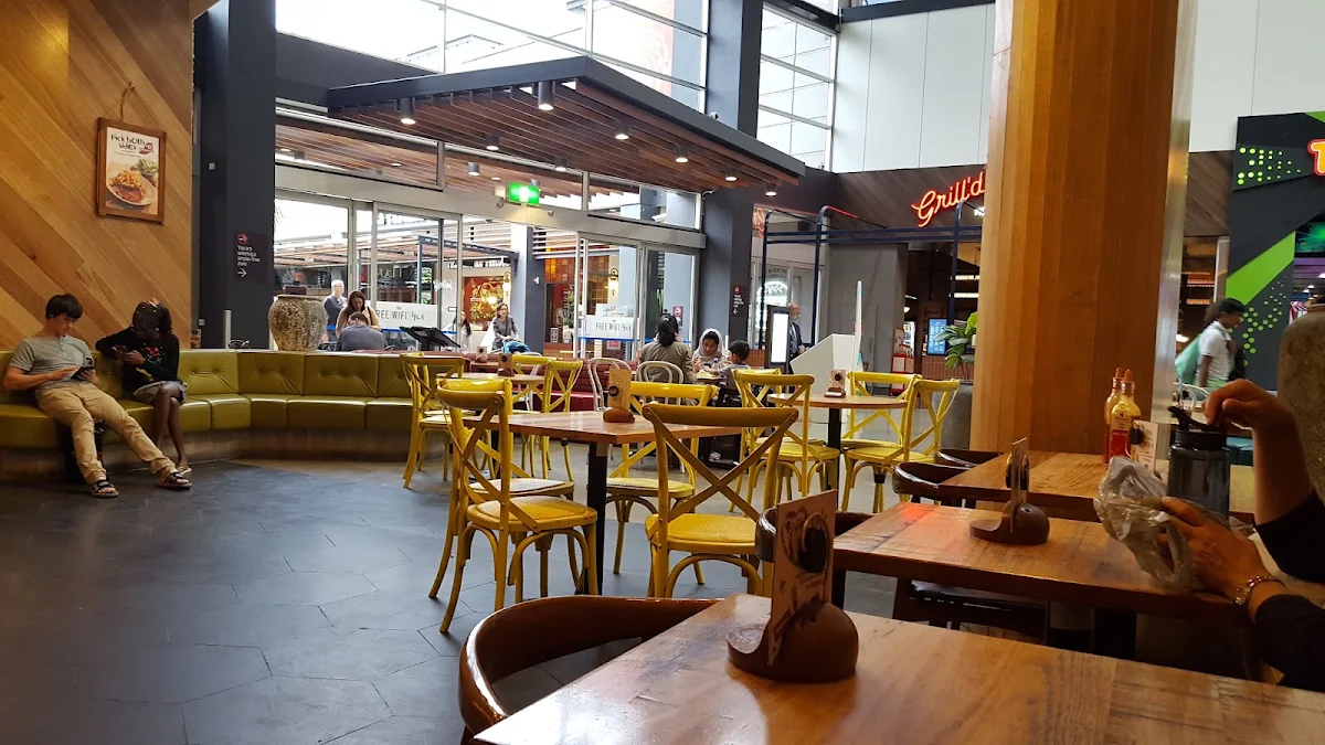 Vibe, Nando's Fountain Gate