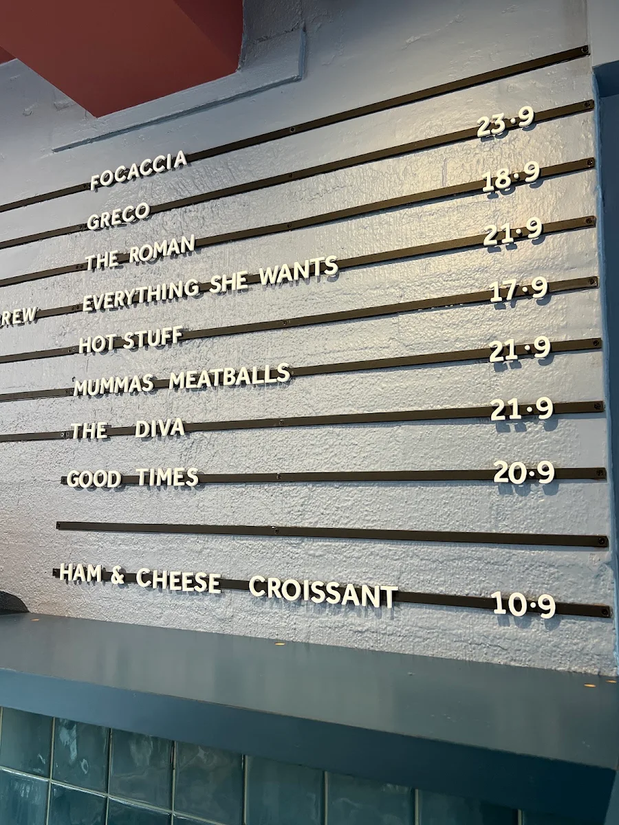 Menu, Little Sista