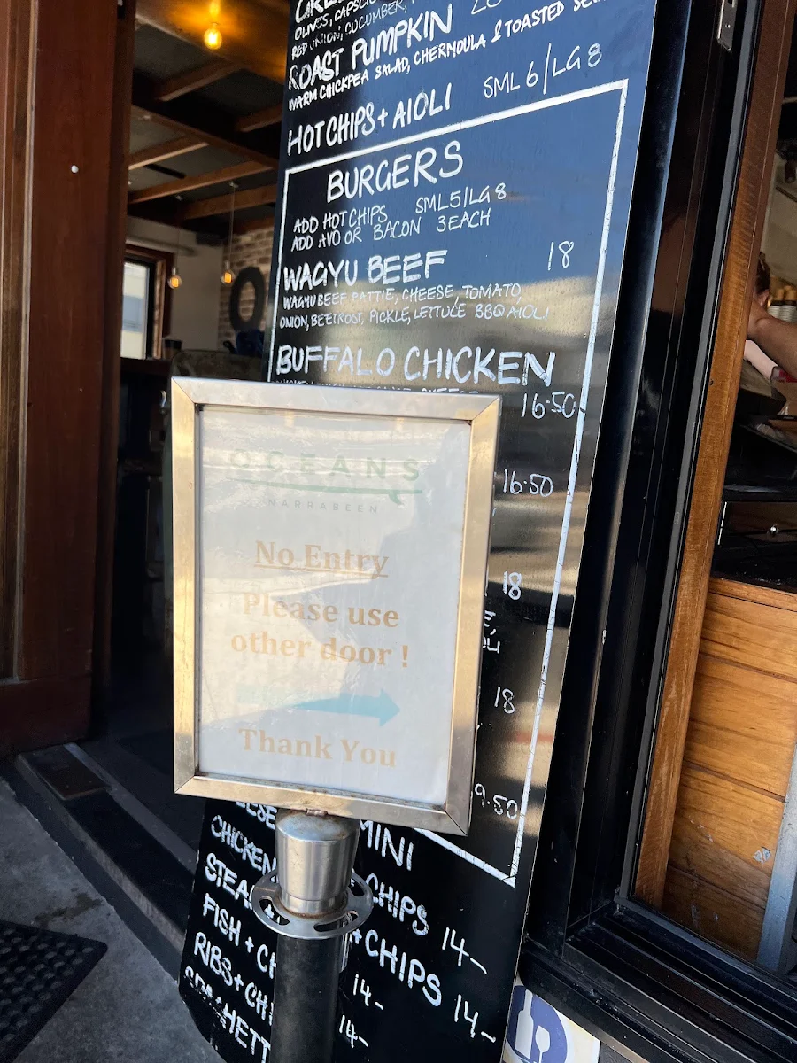 Menu, Oceans Narrabeen