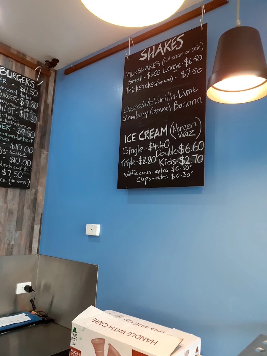 Menu, Fishpen Takeaway