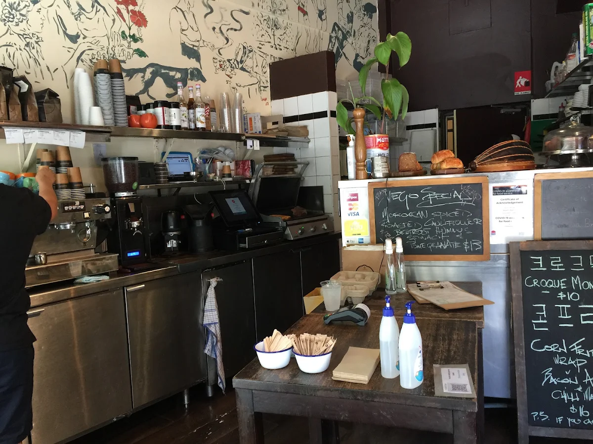 Vibe, Elizabeth Bay Cafe