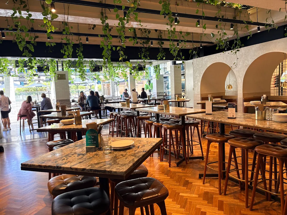 Vibe, Babylon Rooftop & Garden Bar