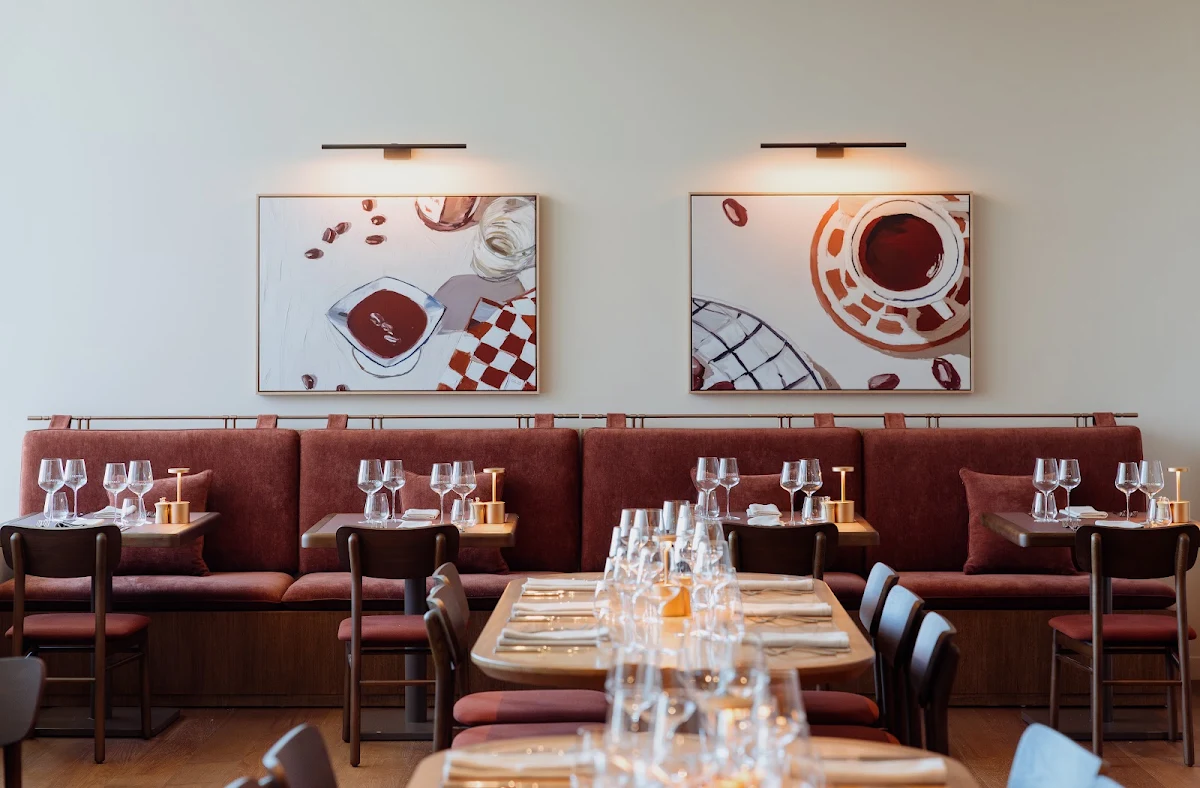 Vibe, Sociali Trattoria & Bar