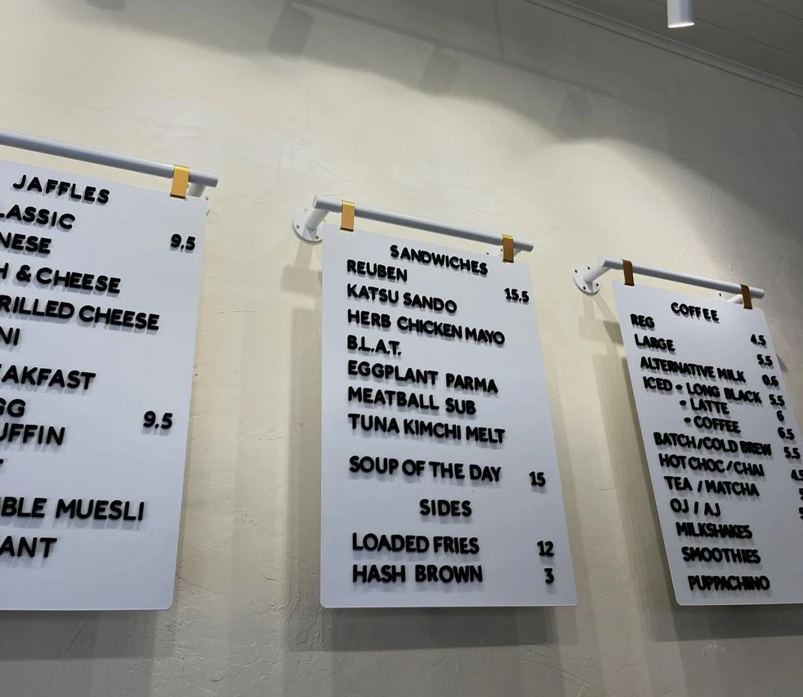 Menu, Little Quarter