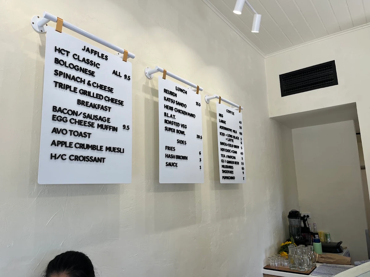 Menu, Little Quarter