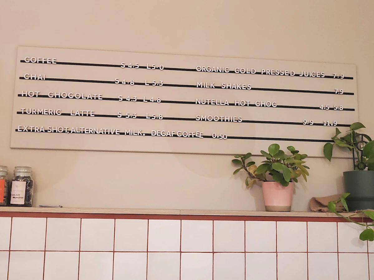 Menu, Dana Patisserie