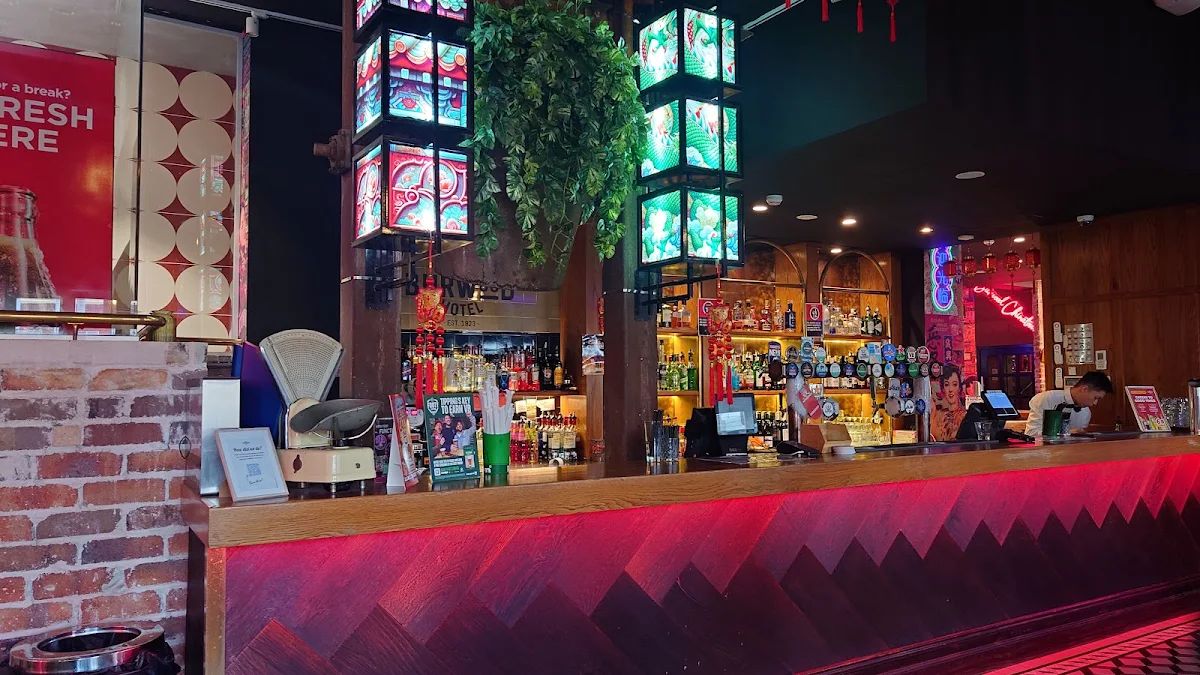 Vibe, The Burwood Hotel