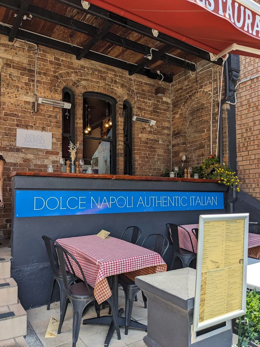 Vibe, Dolce Napoli Balmain