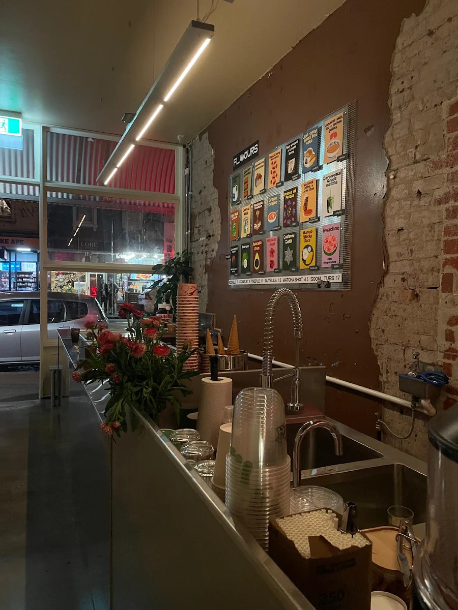 Vibe, Good Daze Canteen