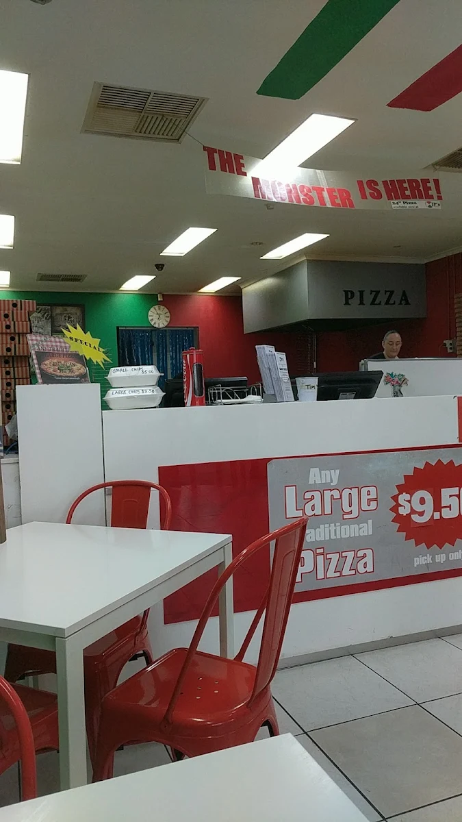 Menu, Parmelia Pizza (Delahey)