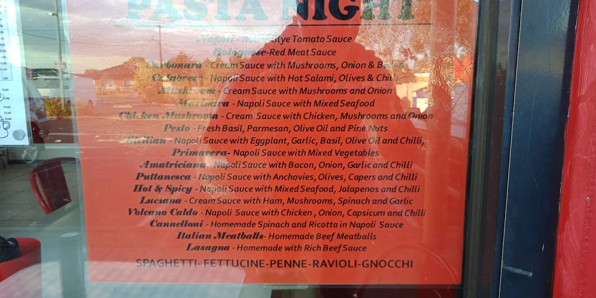Menu, Parmelia Pizza (Delahey)