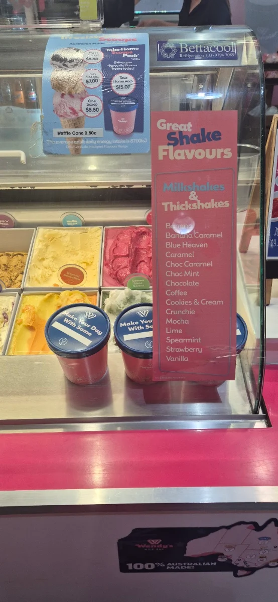 Menu, Wendy's Delacombe Town Centre