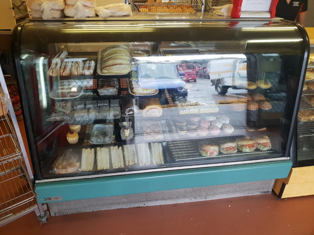 Vibe, Loganlea Bakery