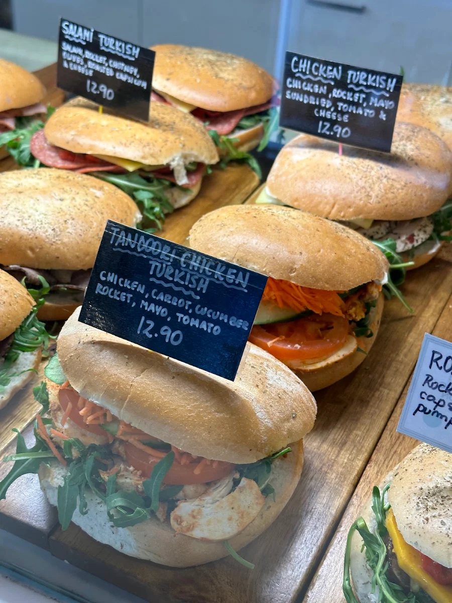 Menu, Cafe Alfretti