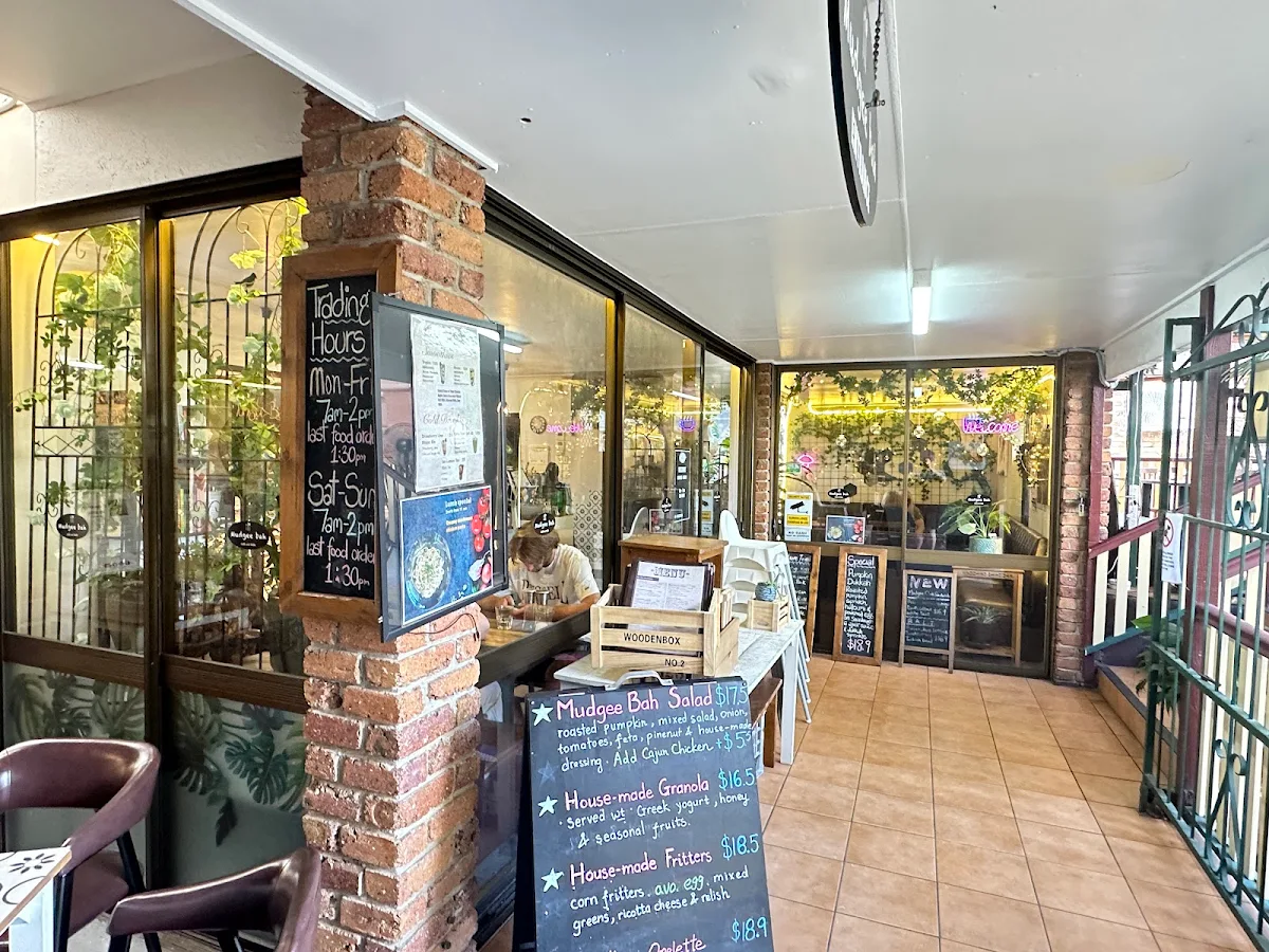 Vibe, Mudgee Bah Espresso Cafe